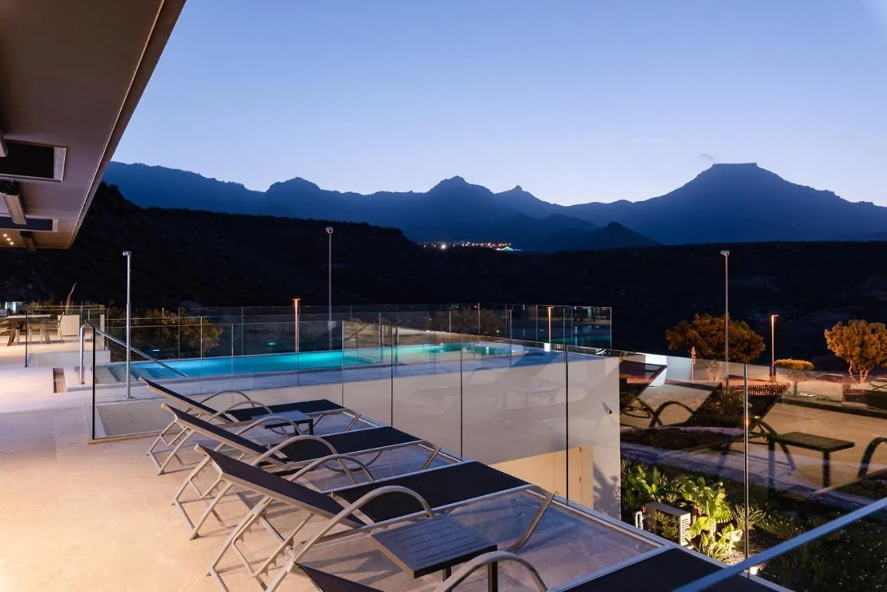 KARAT Villa Macaronesia Costa Adeje  España